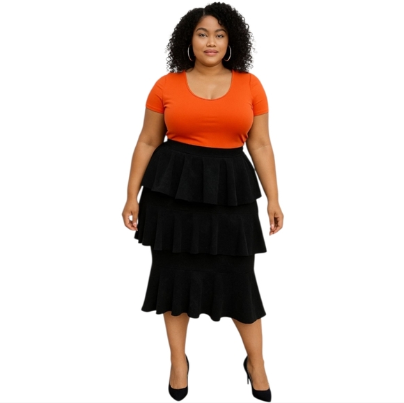 K + Glam Women's Plus Black A Line Tiered Faux Suede Skirt Size 2X - Picture 1 of 5